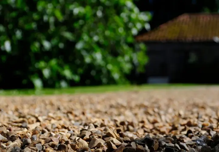 Ile kamienia na podjazd? Oblicz dokładnie potrzebną ilość materiału
