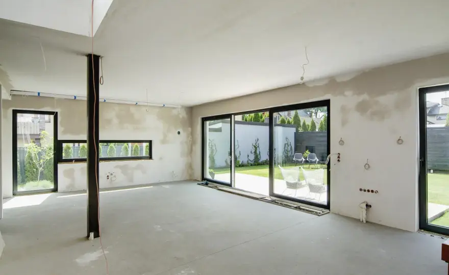 Tynki wewnętrzne 120m² - Ile kosztują naprawdę?