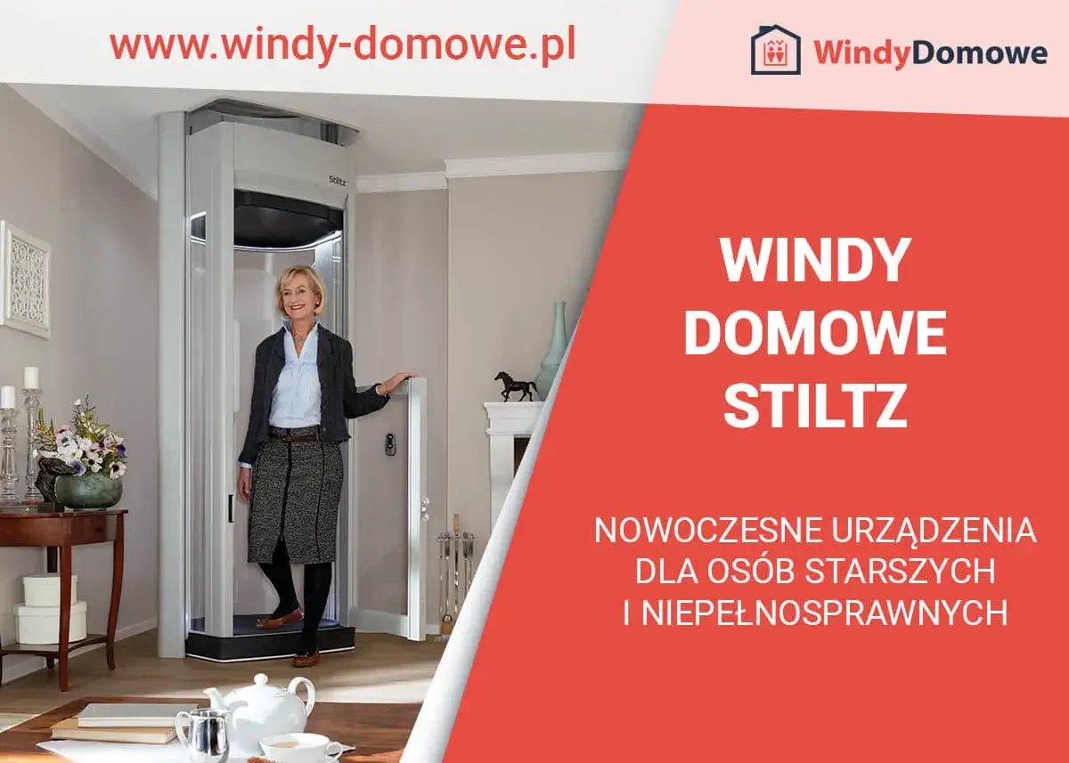 Uśmiechnięta kobieta obok nowoczesnej windy domowej Stiltz. To rozwiązanie ułatwia życie osobom starszym i niepełnosprawnym.